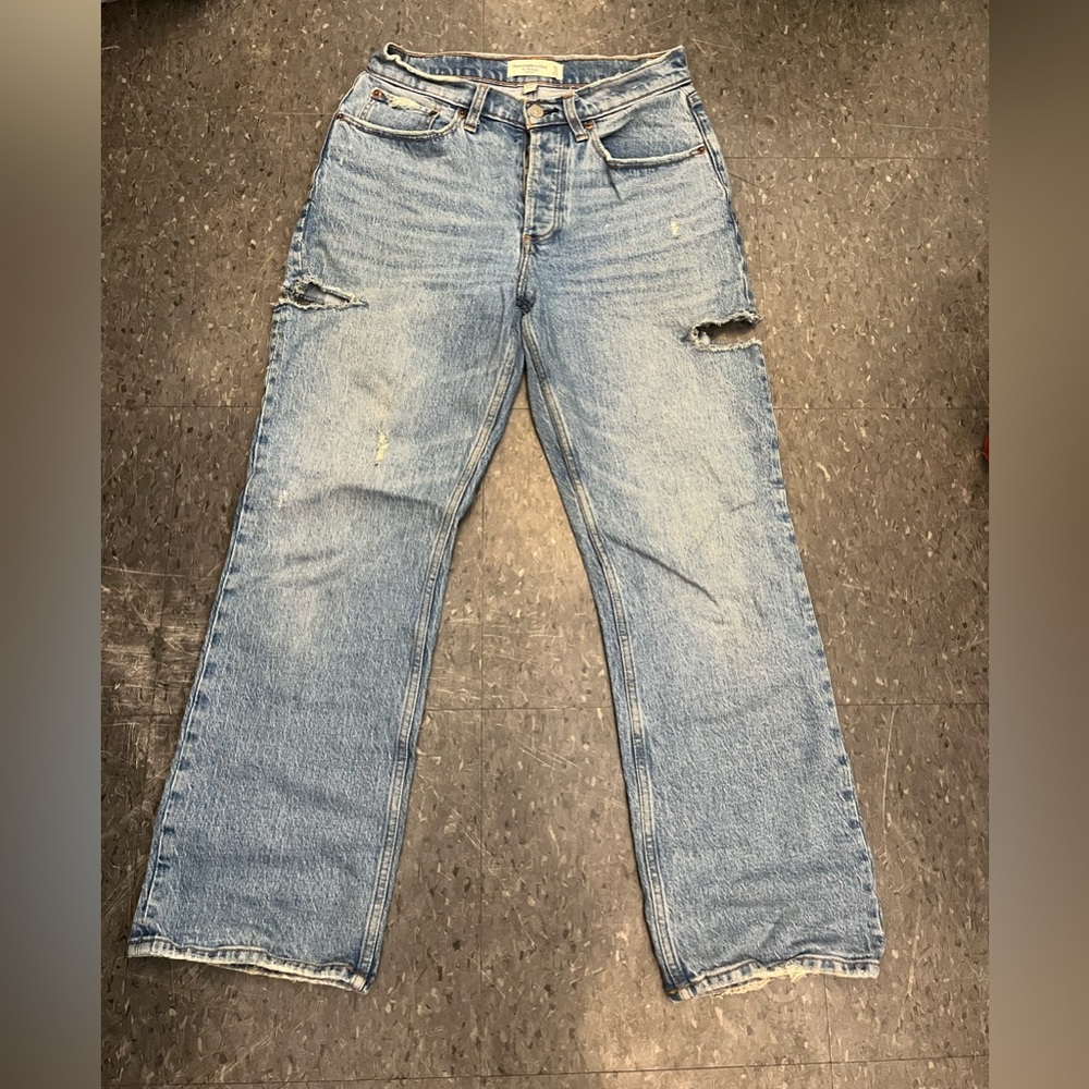 Abercrombie & Fitch Curve Love Low- Rise 90s Baggy Jean (size 25s)